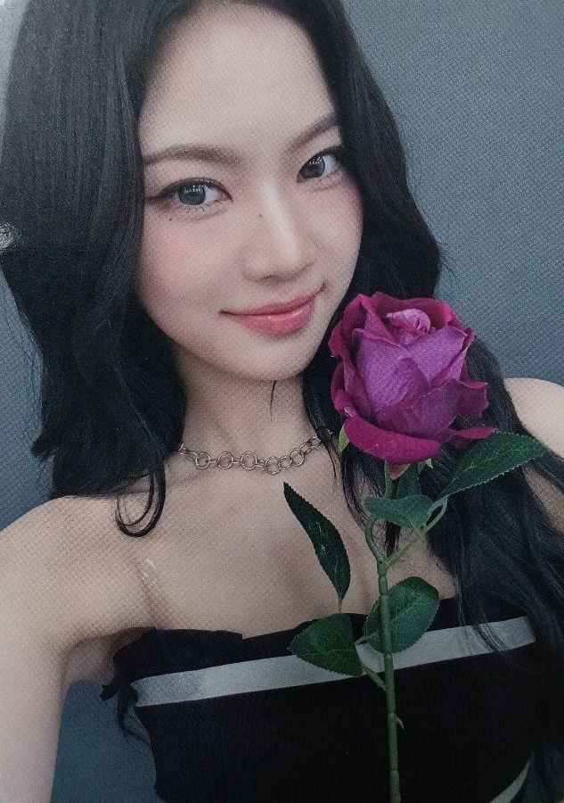 STAYC SWITH Japan Fanclub Benefit