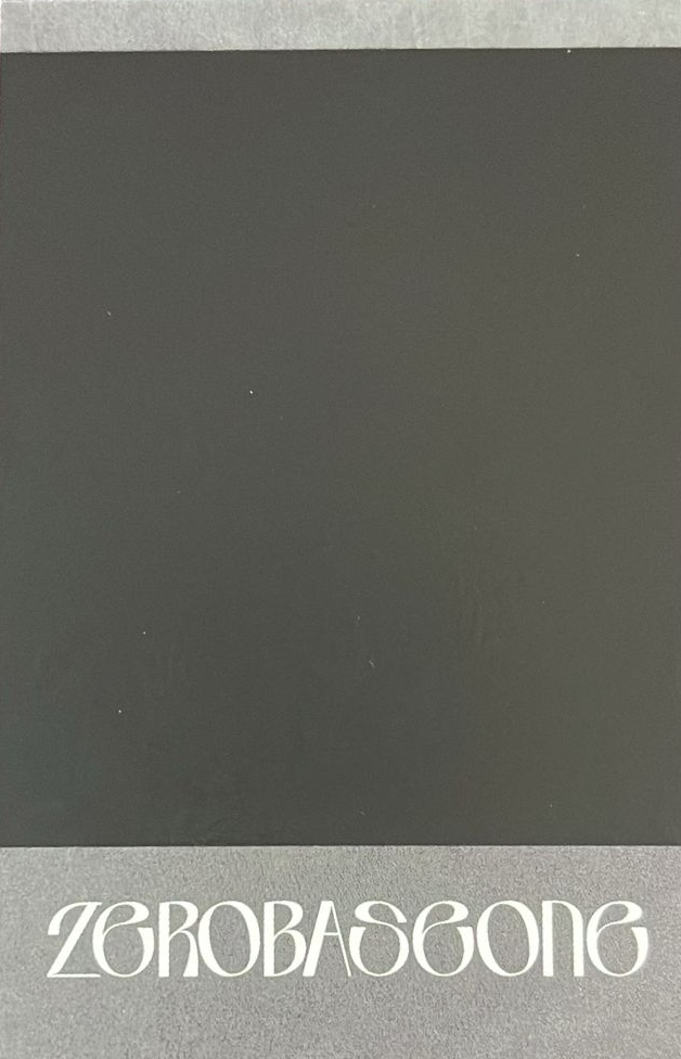 Gyuvin ZEROBASEONE photocard back side - Polaroid