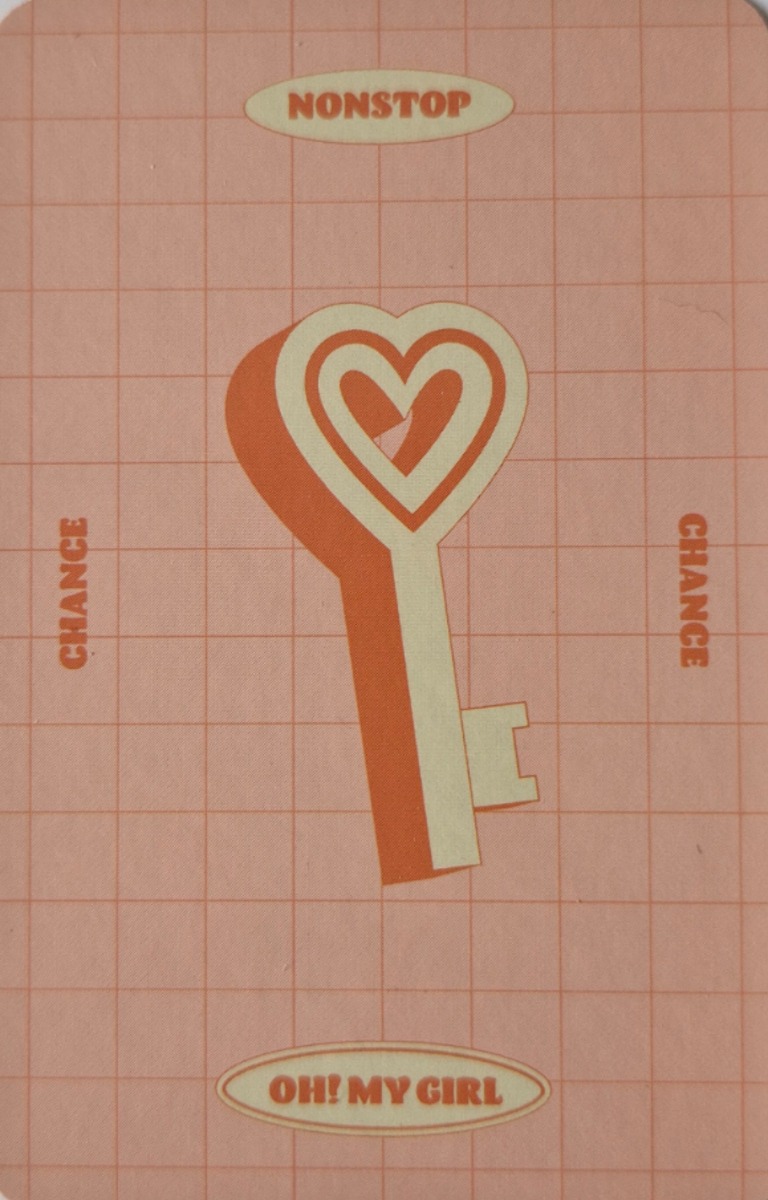 Yooa OH MY GIRL photocard back side - Chance Card