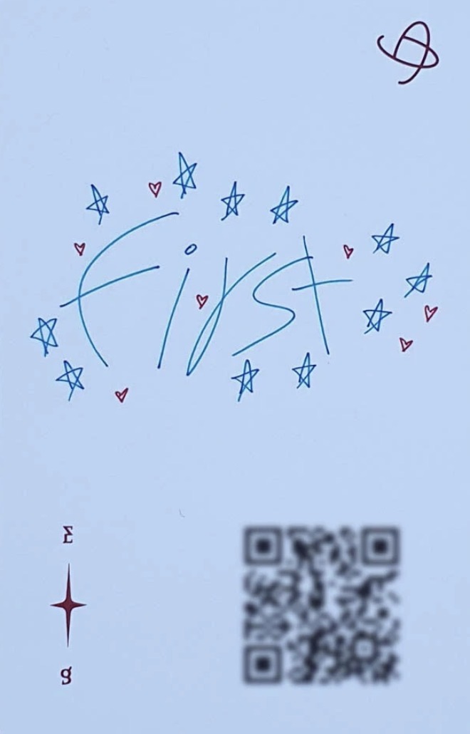 Sihyeon Everglow photocard back side - First Press qr card