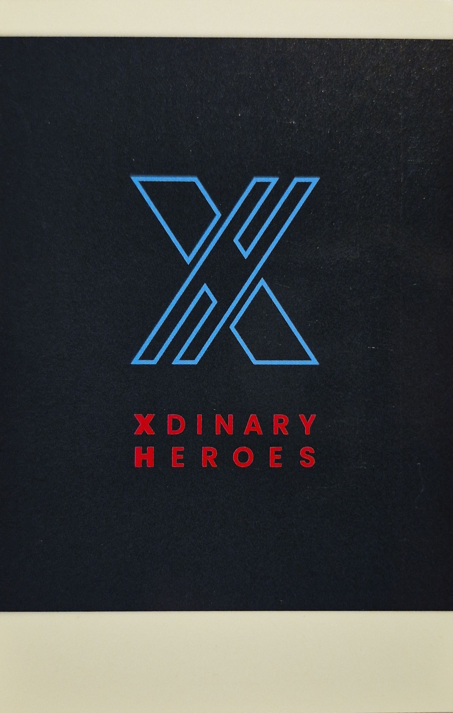Gaon Xdinary Heroes photocard back side - Benefit