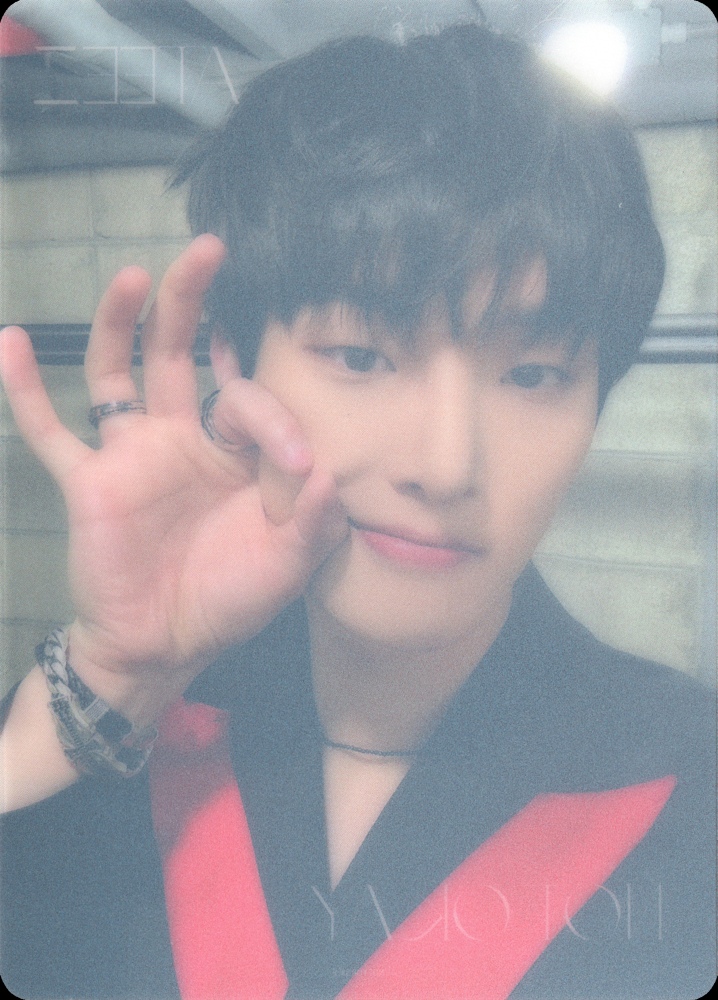 Mingi ATEEZ photocard back side - Clear Card