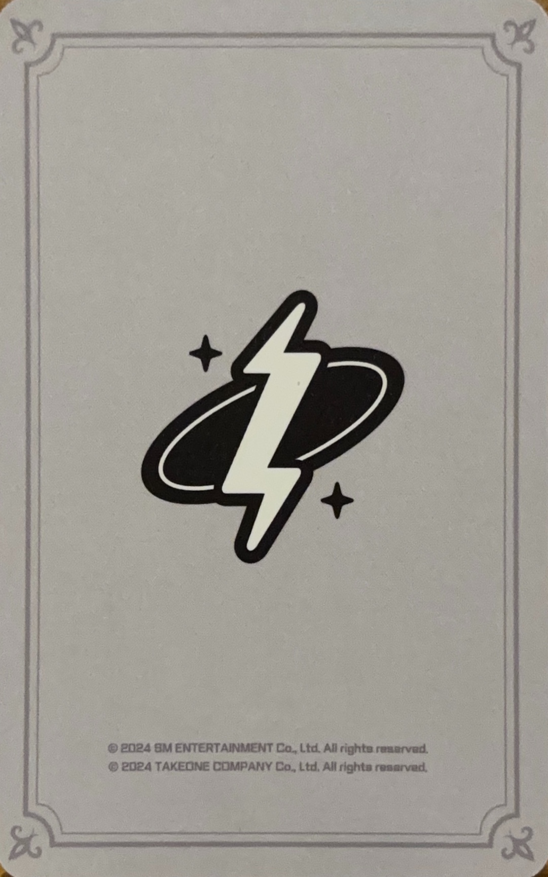 Yuta NCT photocard back side - White Royal ver. Set