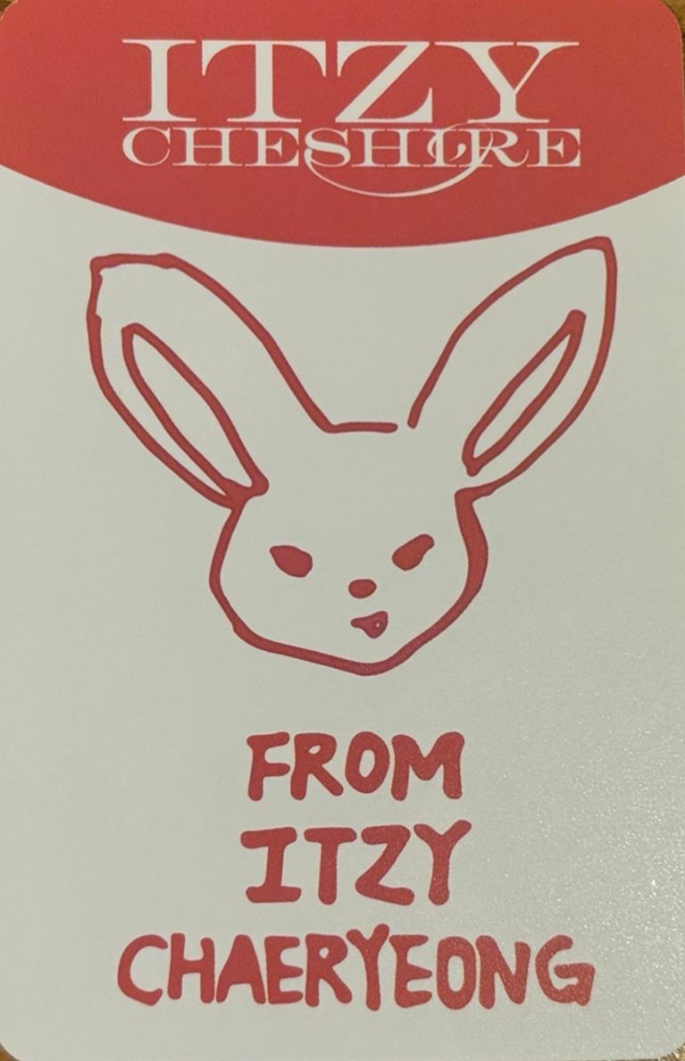 Chaeryeong ITZY photocard back side - Benefit