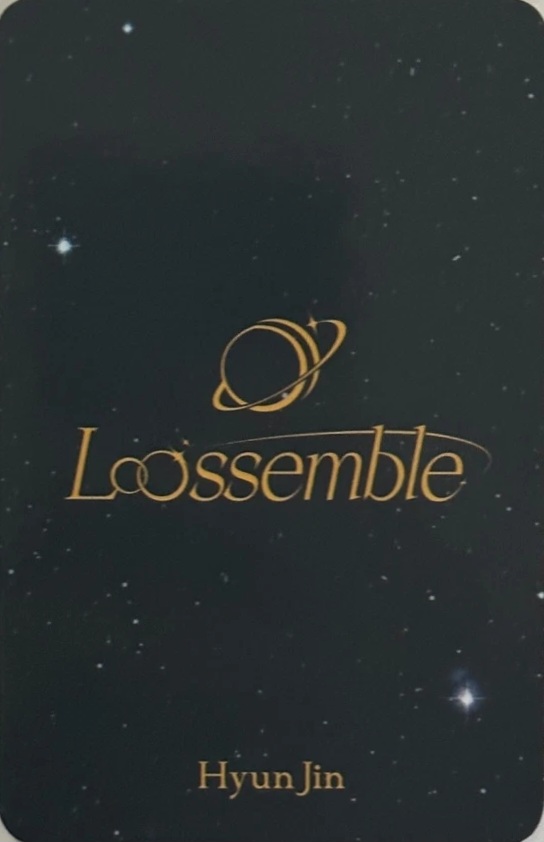 Hyunjin Loossemble photocard back side - Photocard