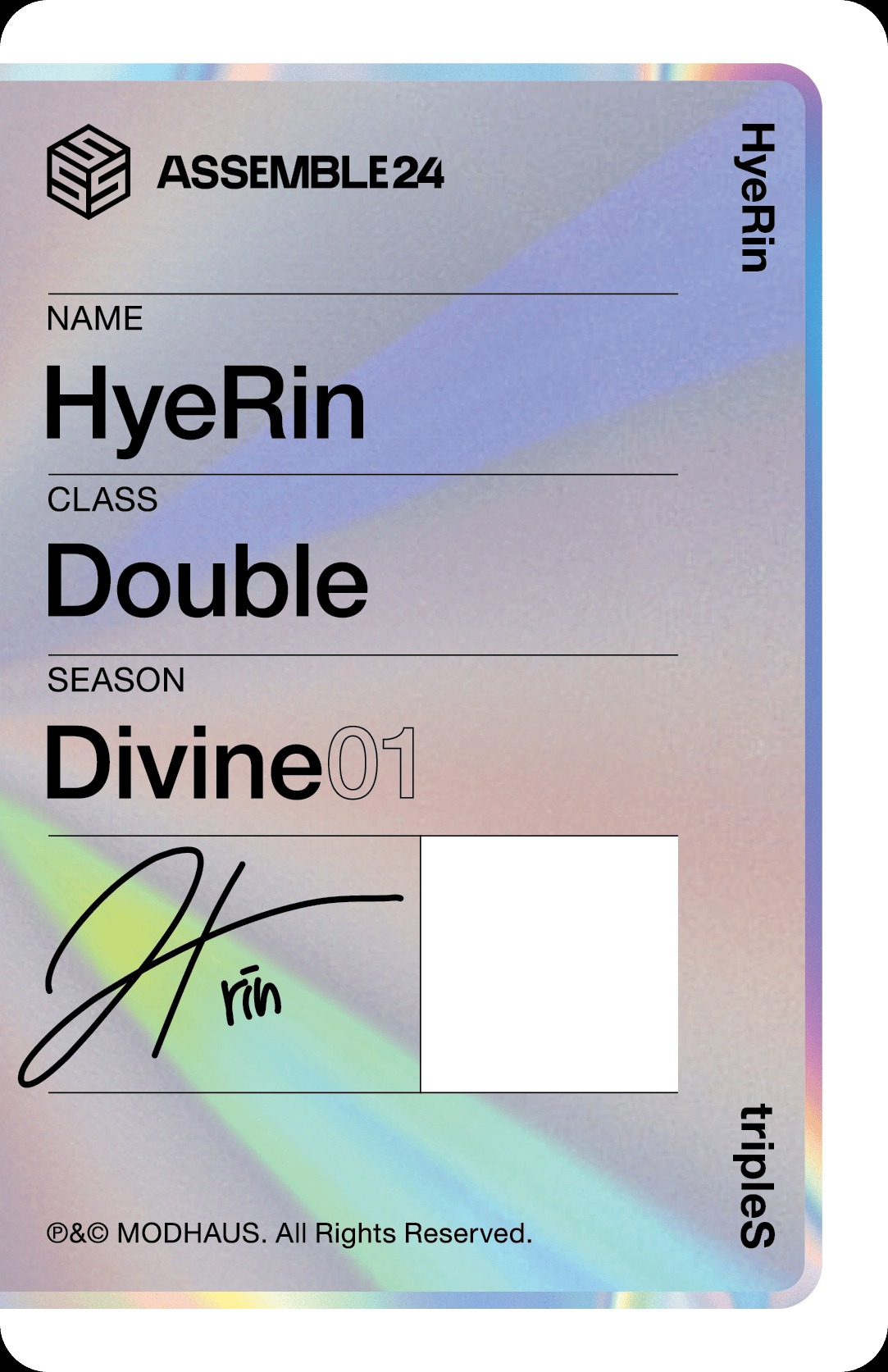 Hyerin tripleS photocard back side - Photocard (Ver 1)