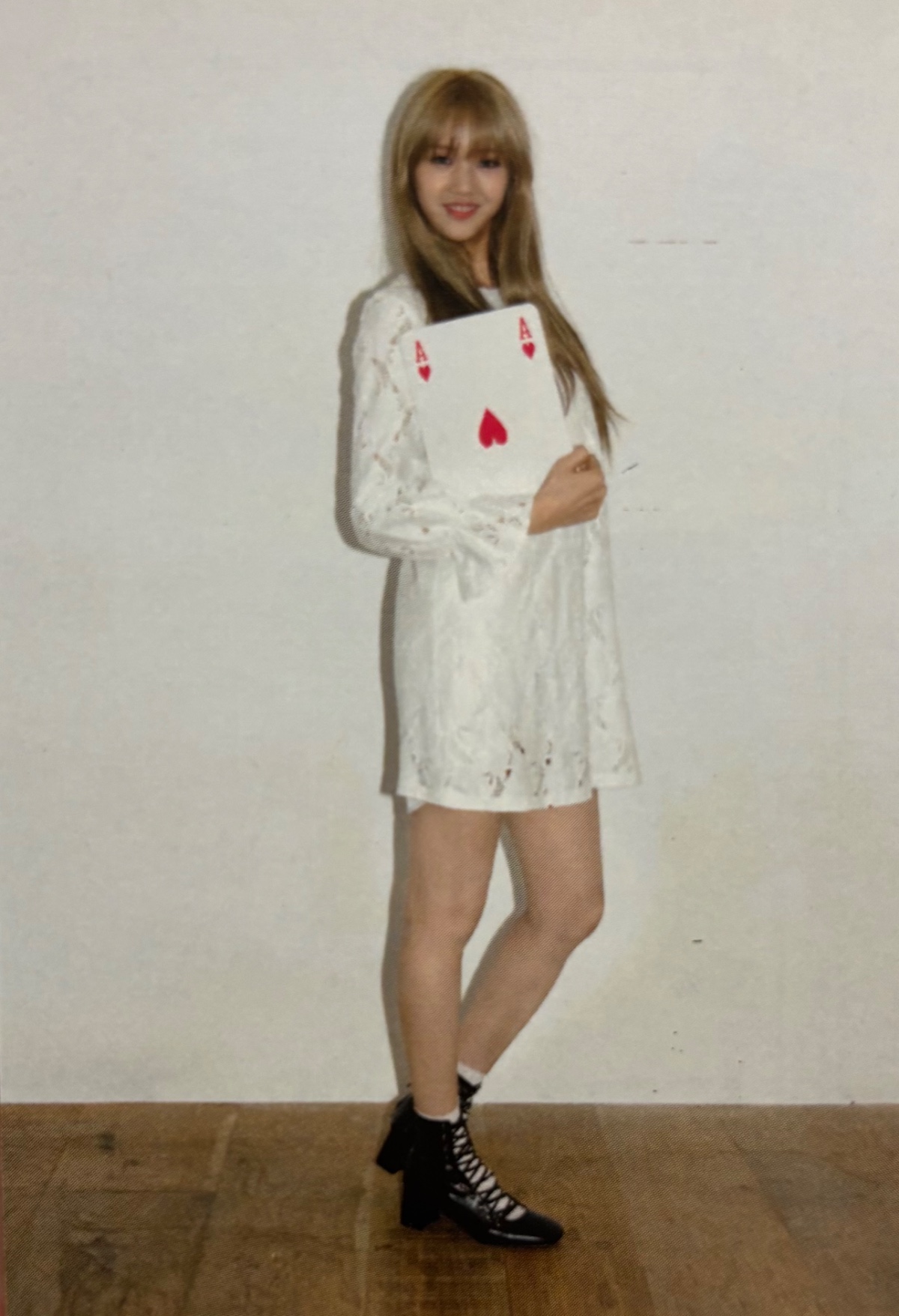 Mimi OH MY GIRL photocard back side - Styling Photocard