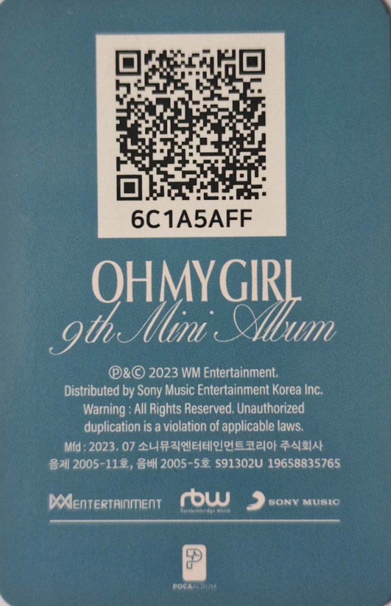 Yooa OH MY GIRL photocard back side - QR Card