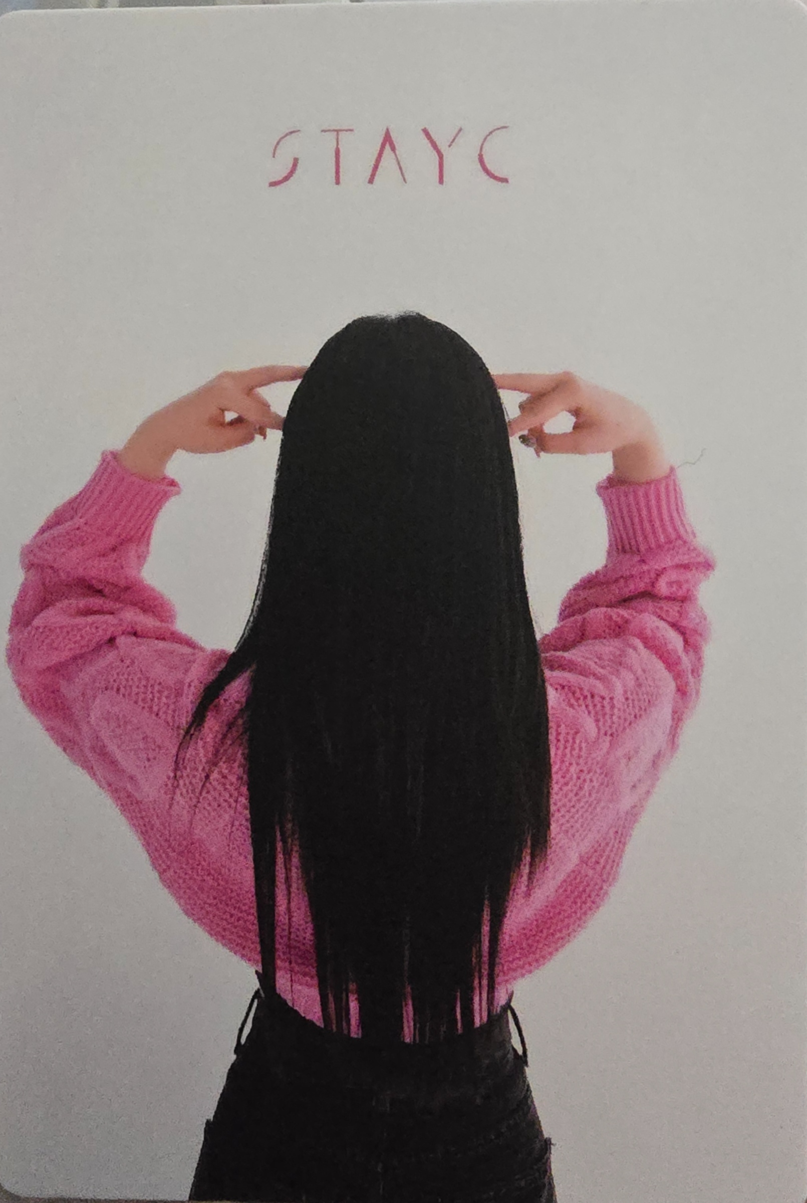 ISA STAYC photocard back side - Showcase Benefit