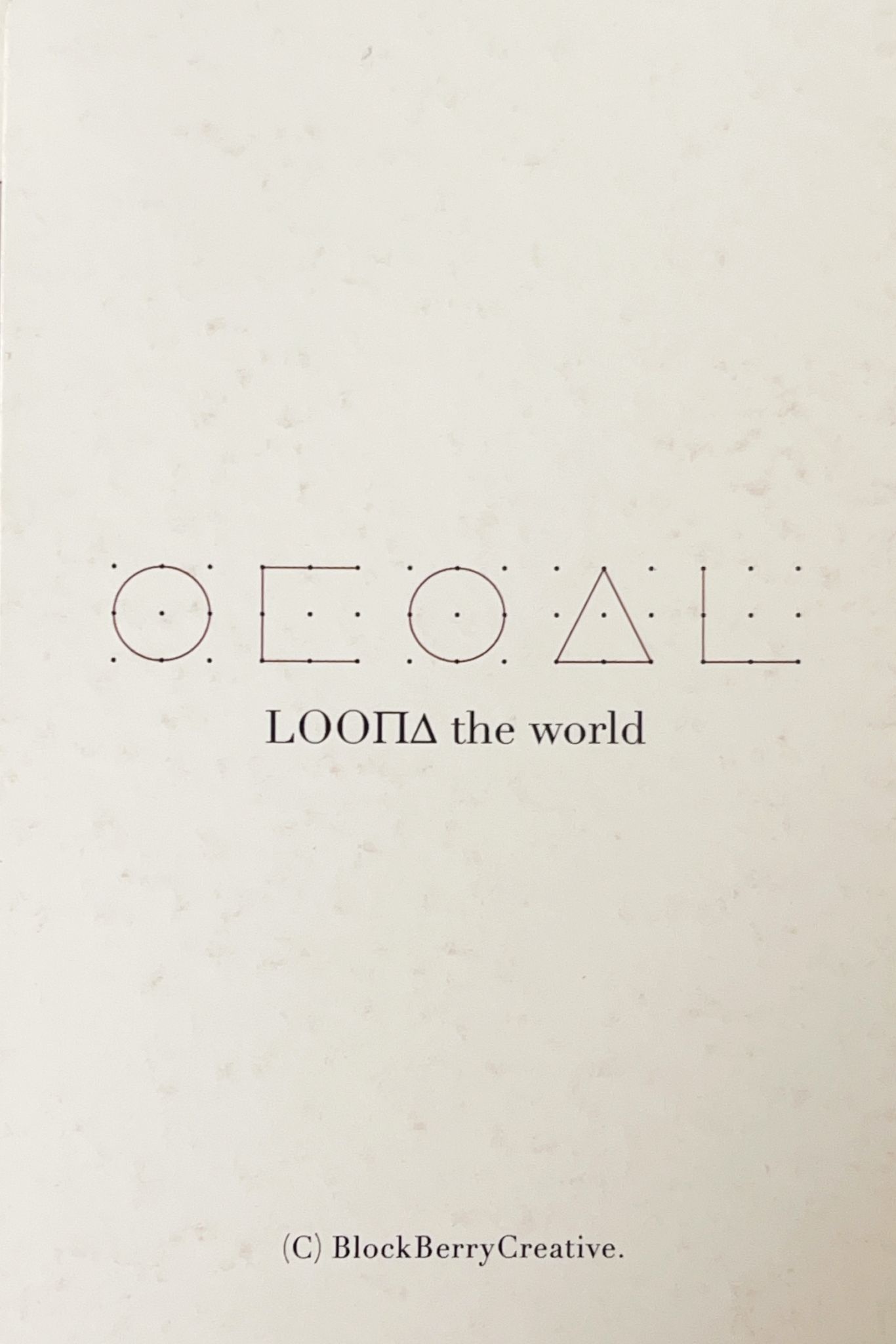 Yves LOONA photocard back side - Random Photocards