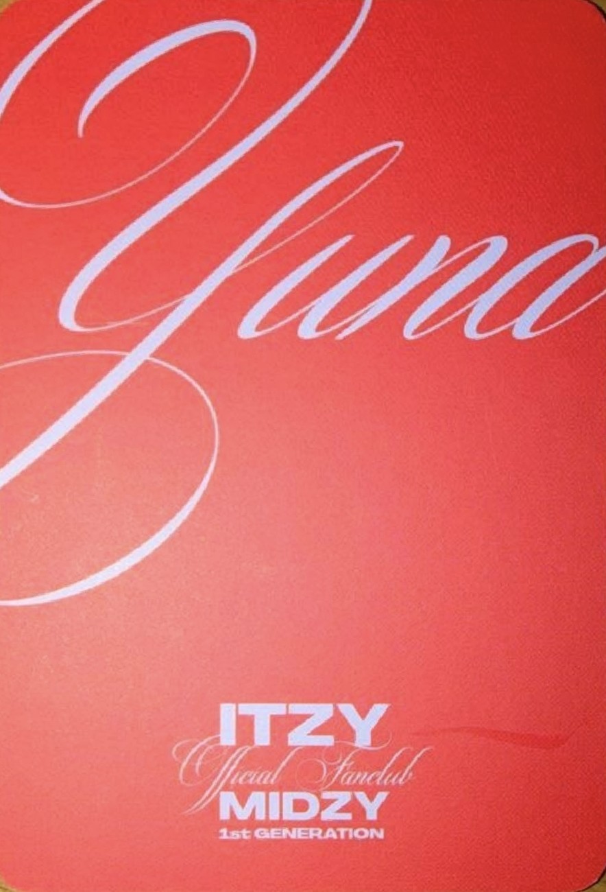 Yuna ITZY photocard back side - Photocards