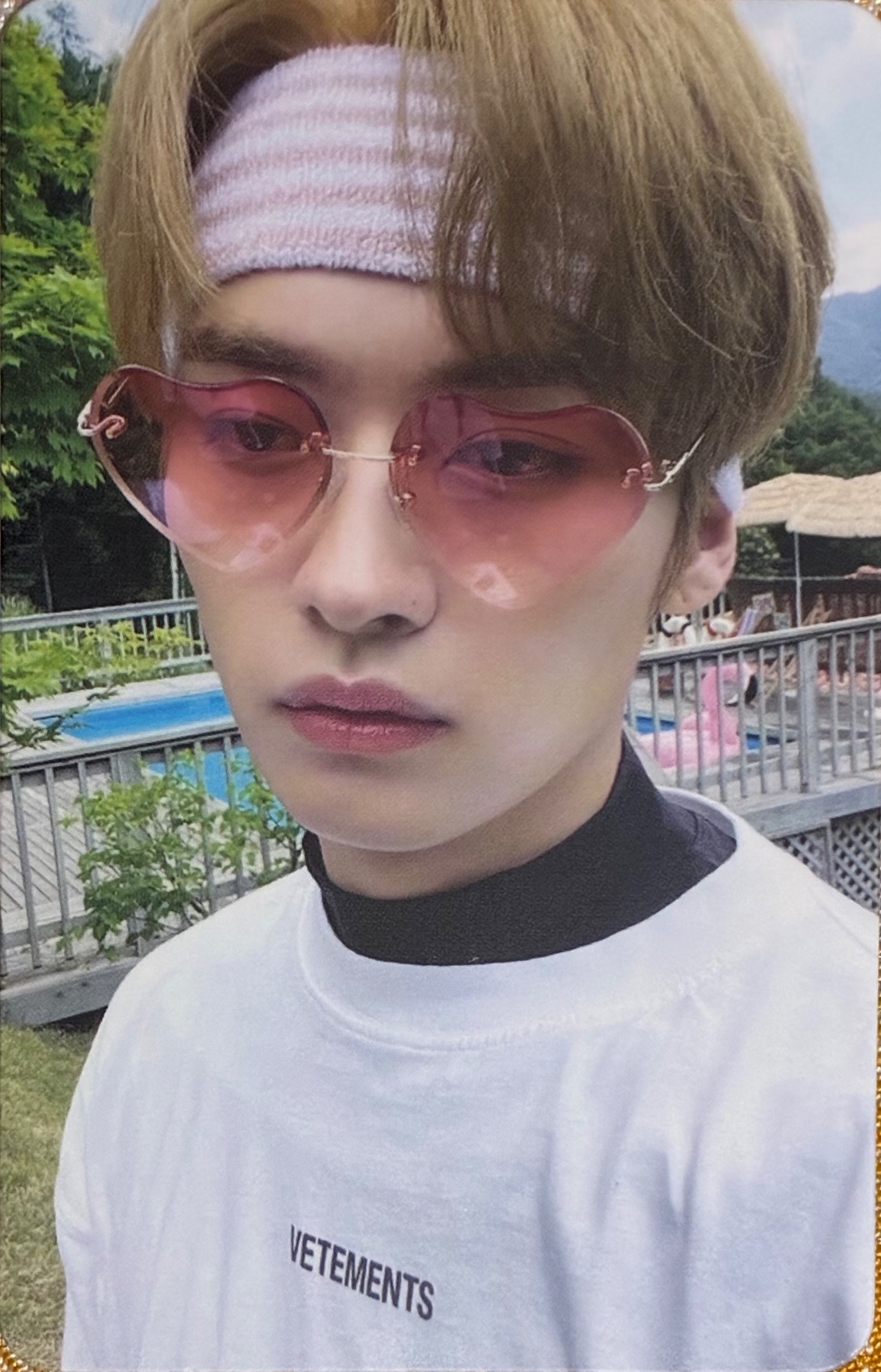 Lee Know Stray Kids photocard back side - Double-Sided photocard