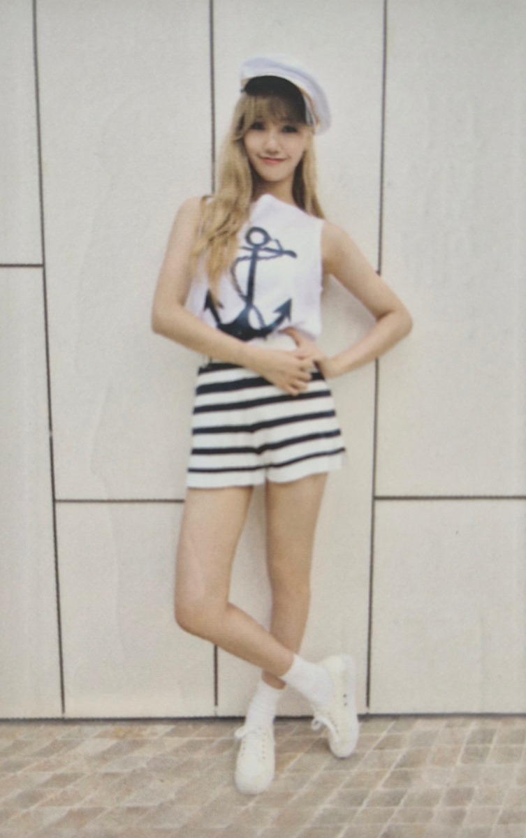 Mimi OH MY GIRL photocard back side - Style Photocard