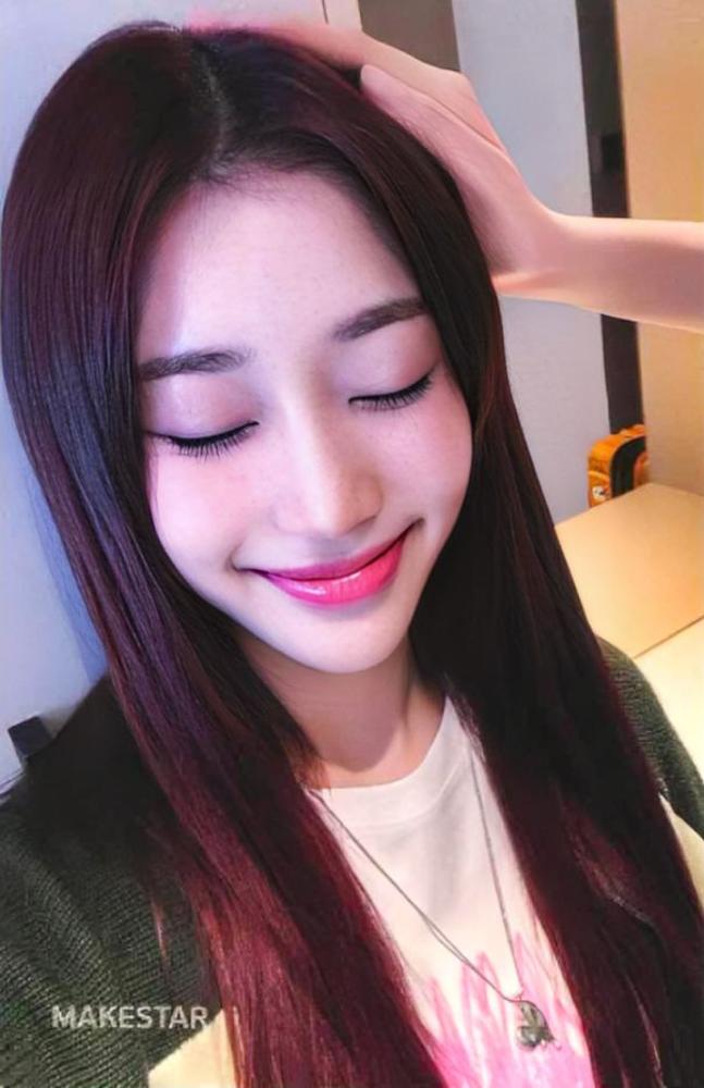 Sumin photocard back