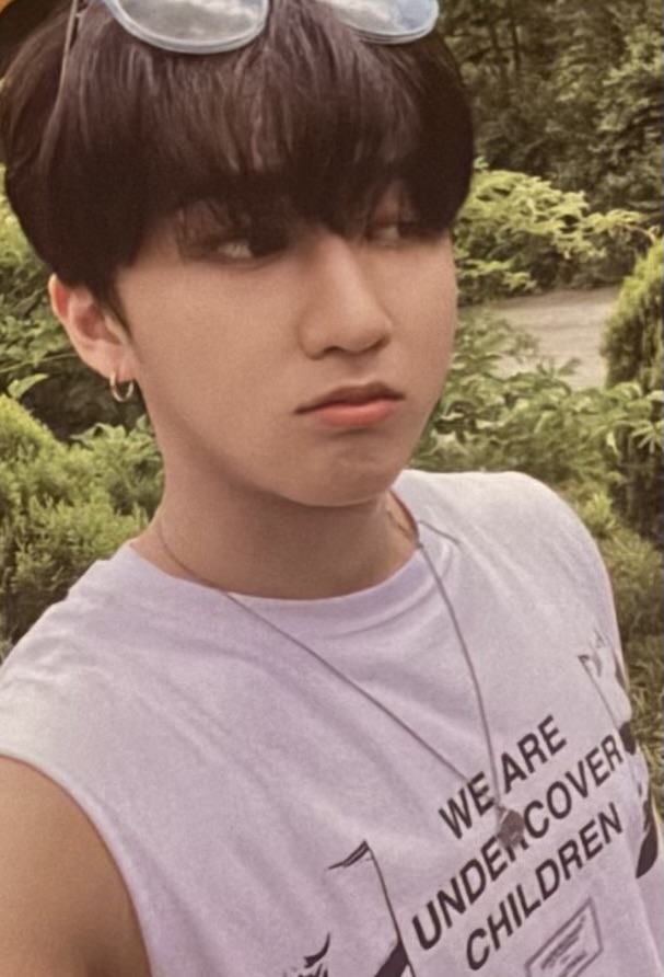 Changbin Stray Kids photocard back side - Double-Sided photocard
