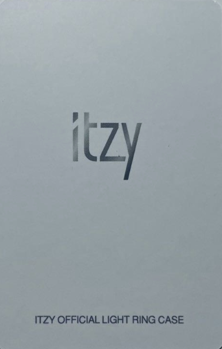 Yuna ITZY photocard back side - Preorder