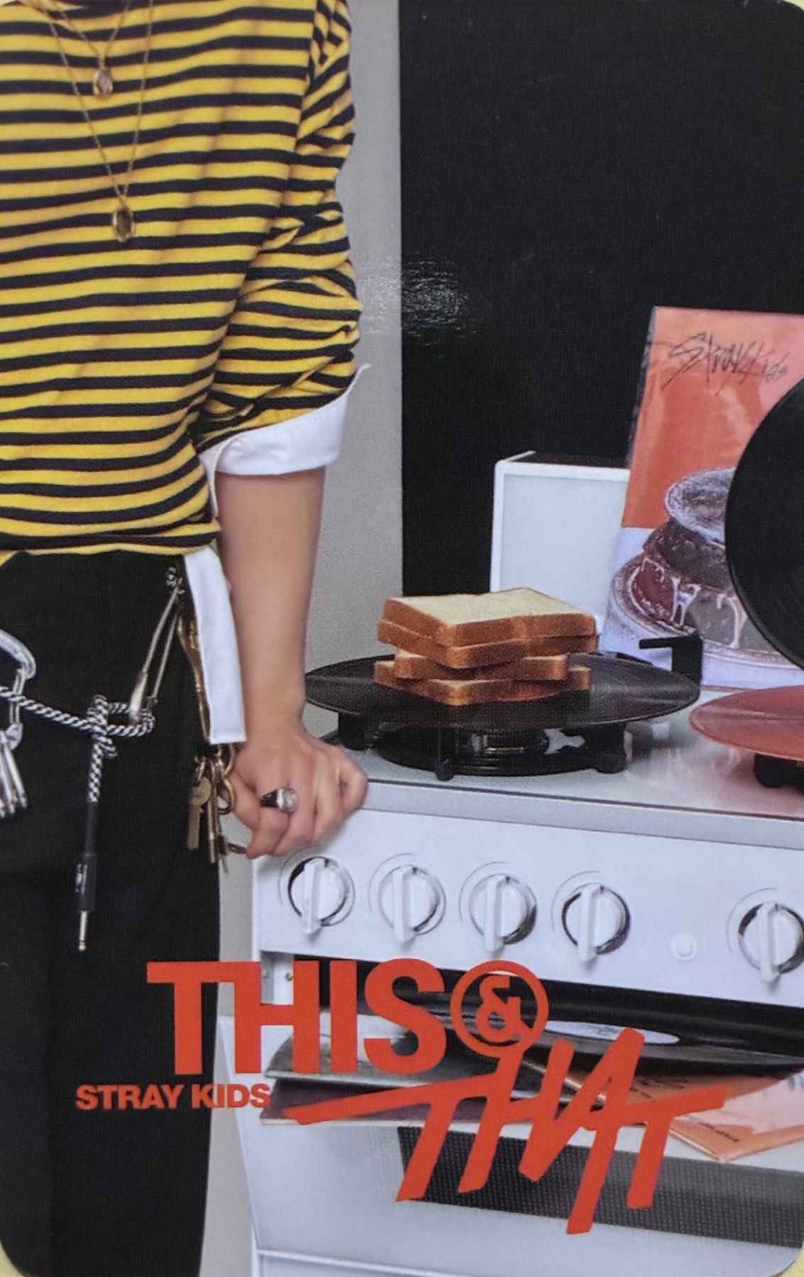 Lee Know Stray Kids photocard back side - Photocard