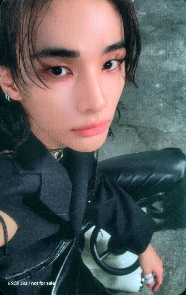 Hyunjin Stray Kids photocard back side - Photocard