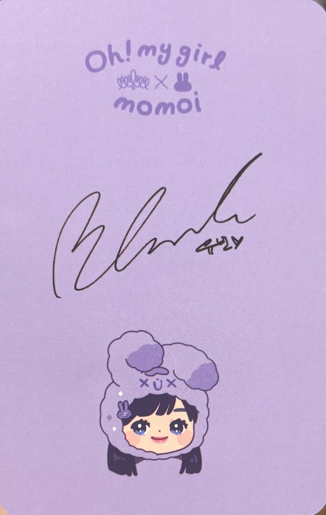 Yubin OH MY GIRL photocard back side - Acrylic Pouch (Member ver.)