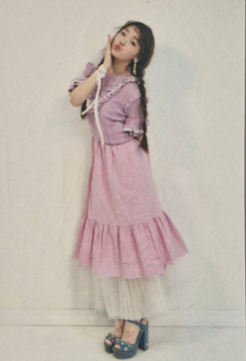 Seunghee OH MY GIRL photocard back side - Regular Photocard
