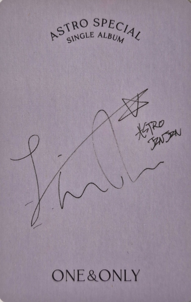 JinJin ASTRO photocard back side - Random Selfie Photocard