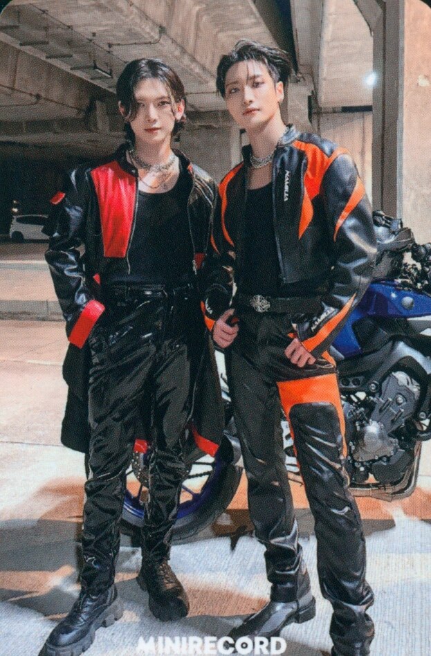 Yeosang & Seonghwa ATEEZ photocard back side - Unit Benefit