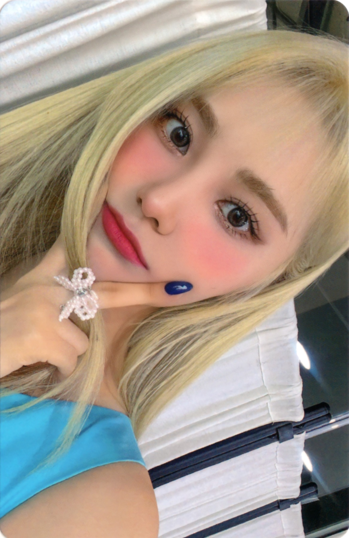 JinSoul LOONA photocard from Photocard