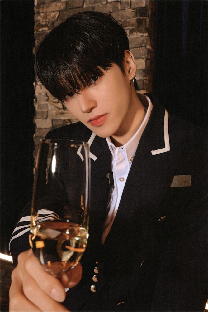 Wooyoung ATEEZ photocard Postcard Set
