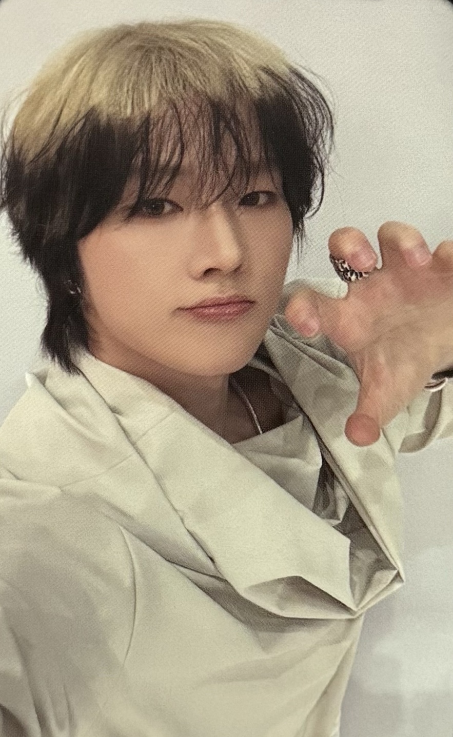 Jungsu Xdinary Heroes photocard from Message Photocard