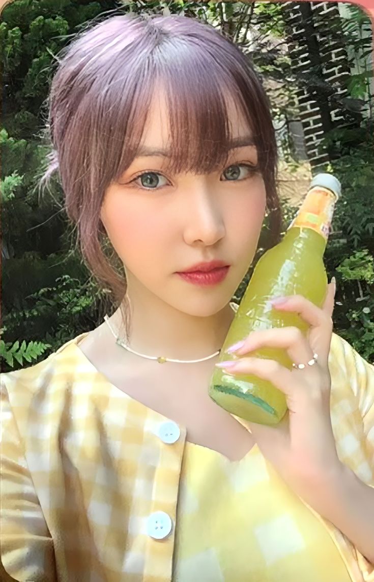 1st Official Fanclub LUVU Kit Photocard Set