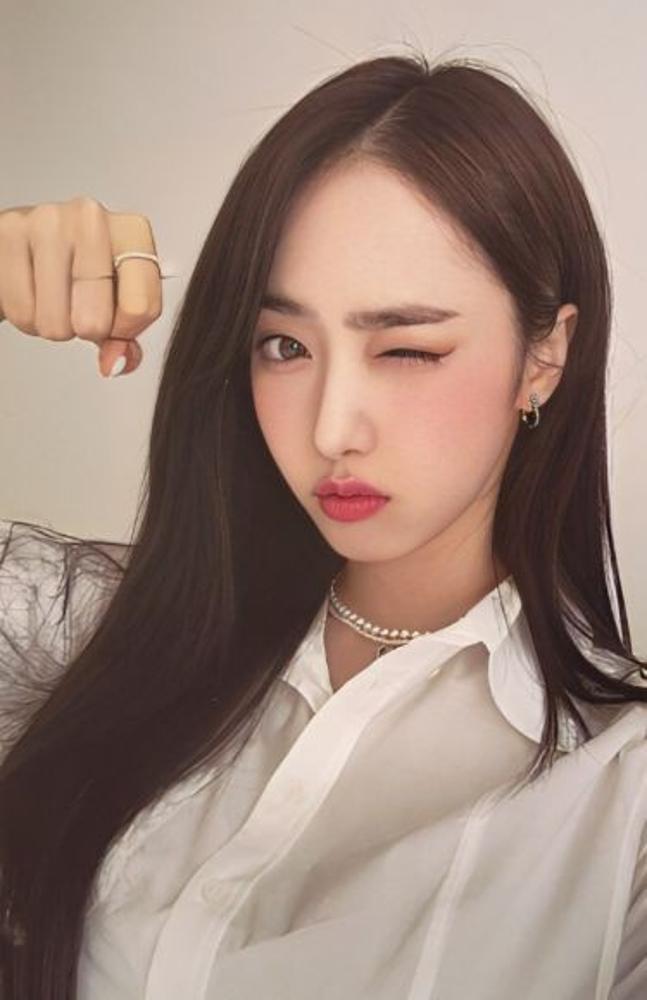 The 1st VIVIDayz Trading Card