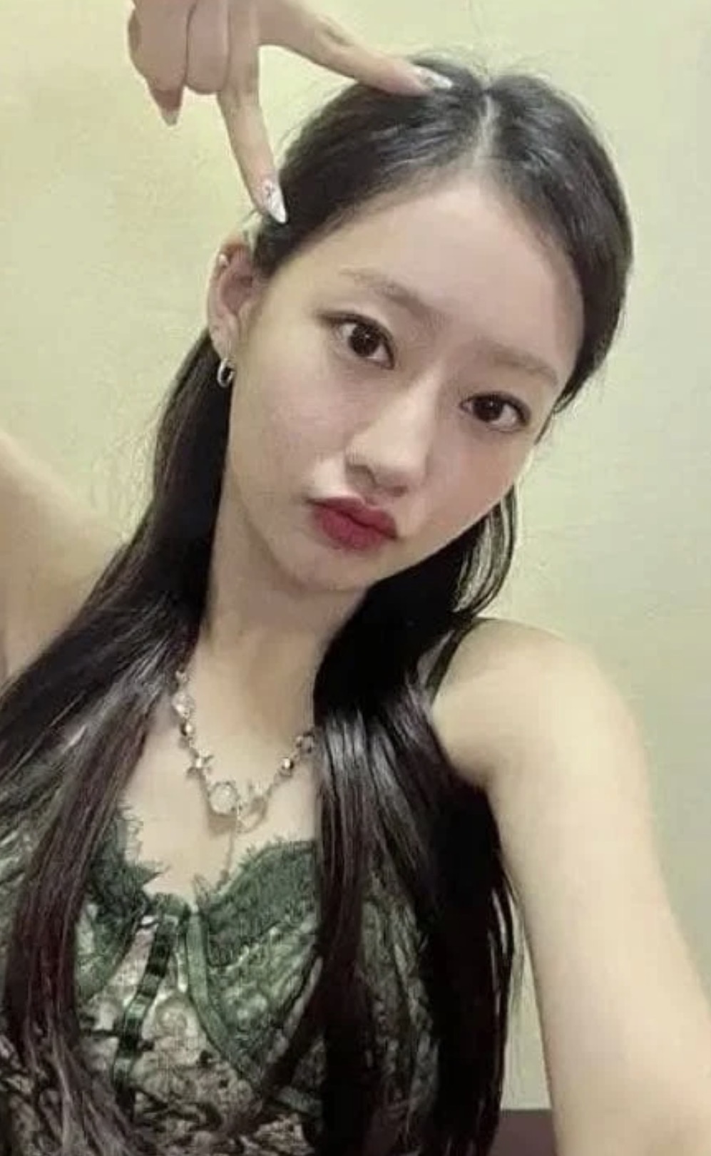 Julie KISS OF LIFE photocard from Photocard