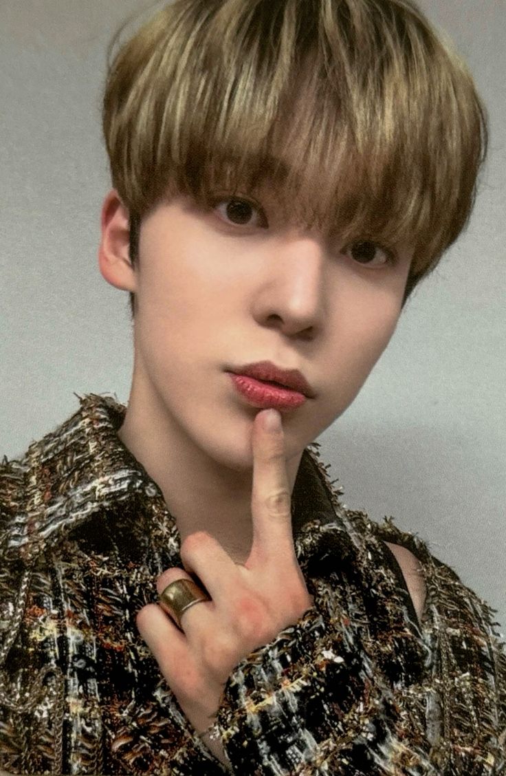 Hello82 Exclusive Madrid Fansign