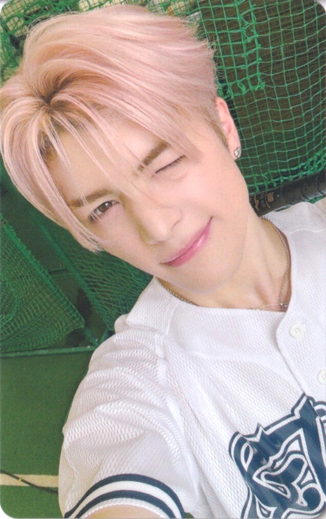 Weverse Japan 2.0 Special Fansign Benefit