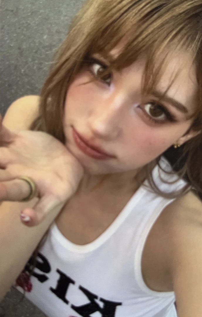 Somi I.O.I photocard from Benefit
