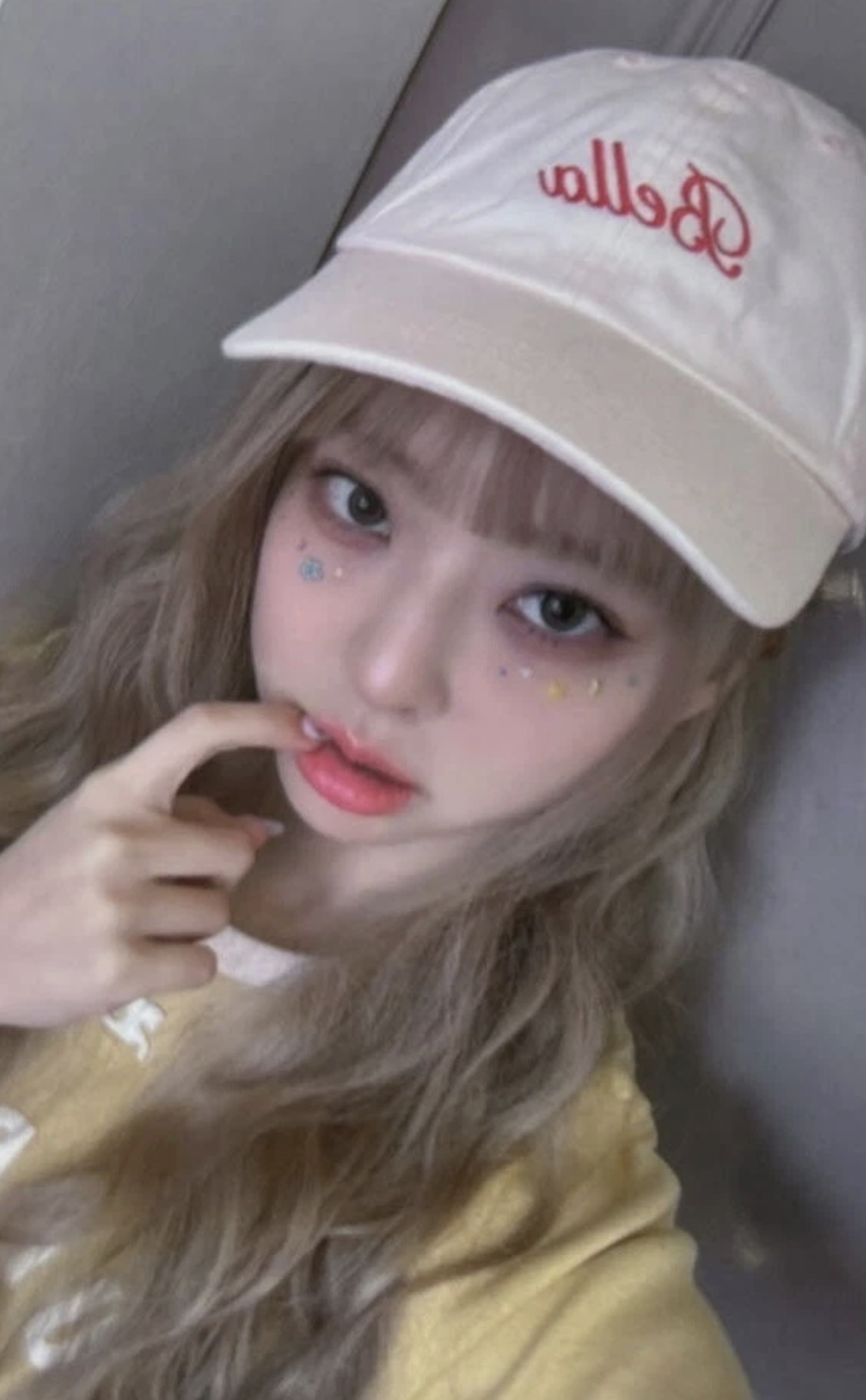 Vivi Loossemble photocard - One Of A Kind Photocard