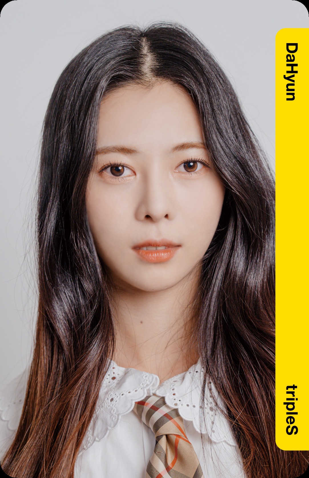 Dahyun tripleS photocard Objekt - 2nd Edition