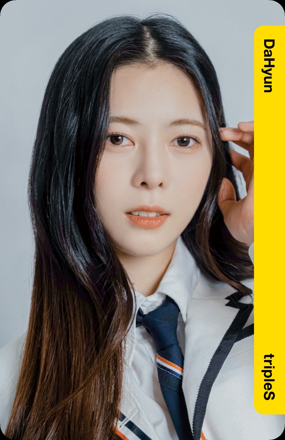 Dahyun tripleS photocard Objekt - 1st Edition