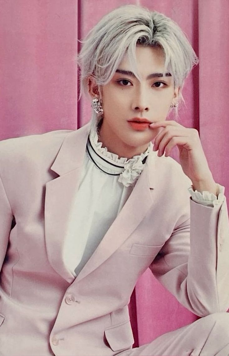 Ricky ZEROBASEONE photocard from Trading Cards