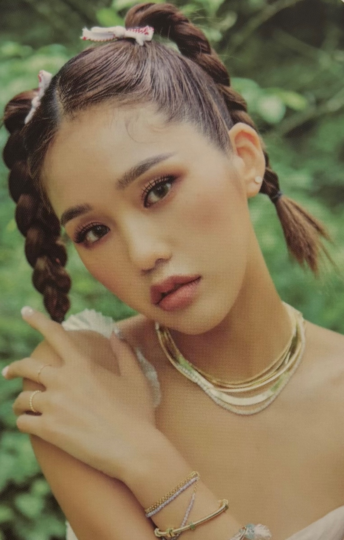 Mimi OH MY GIRL photocard from QR Card