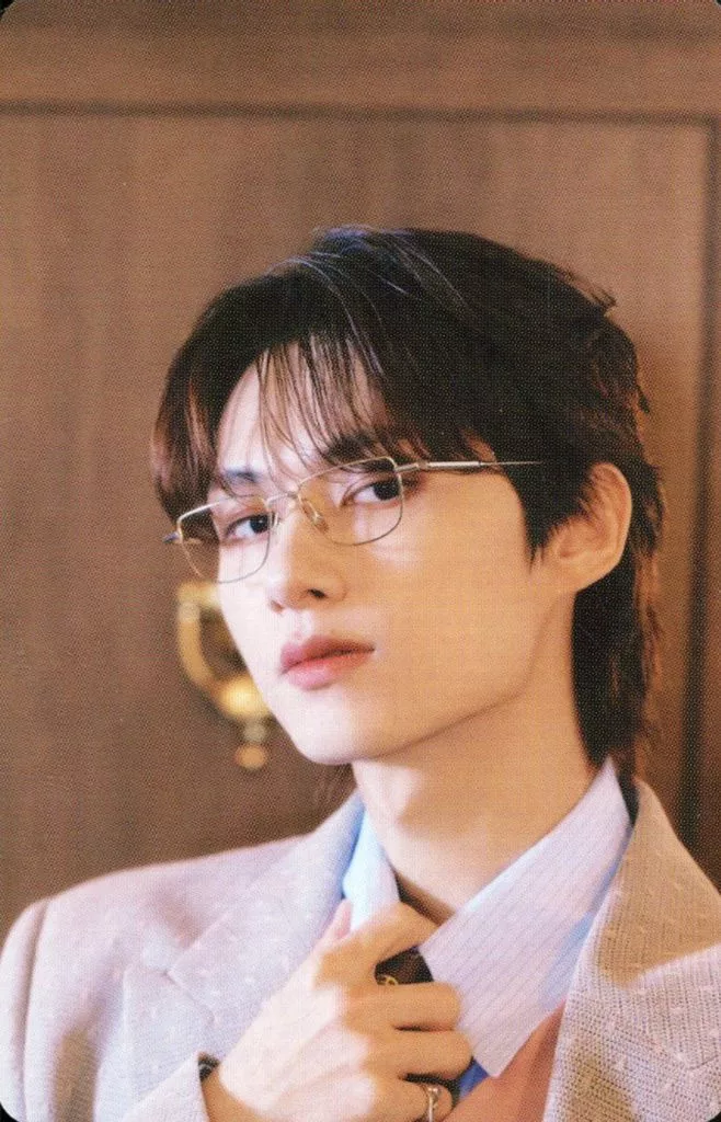 Jun SEVENTEEN photocard - SPILL THE FEELS Booklet (Random Member set)