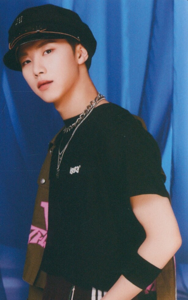 Hyunwoo xikers photocard from Bromide