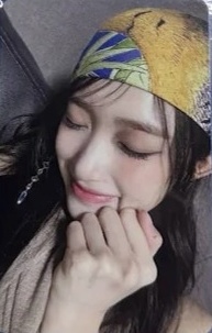 Leeseo IVE photocard from Photocards