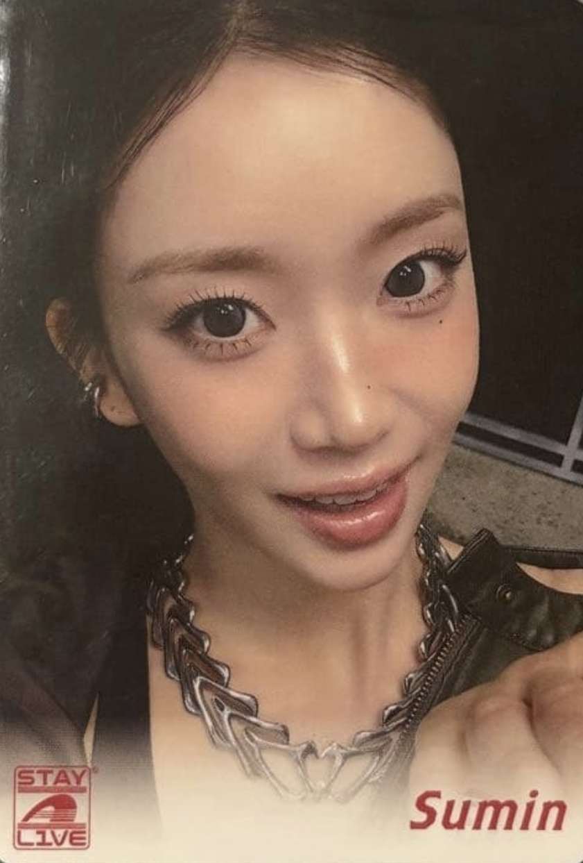Sumin STAYC photocard - STAY ALIVE Trading Card