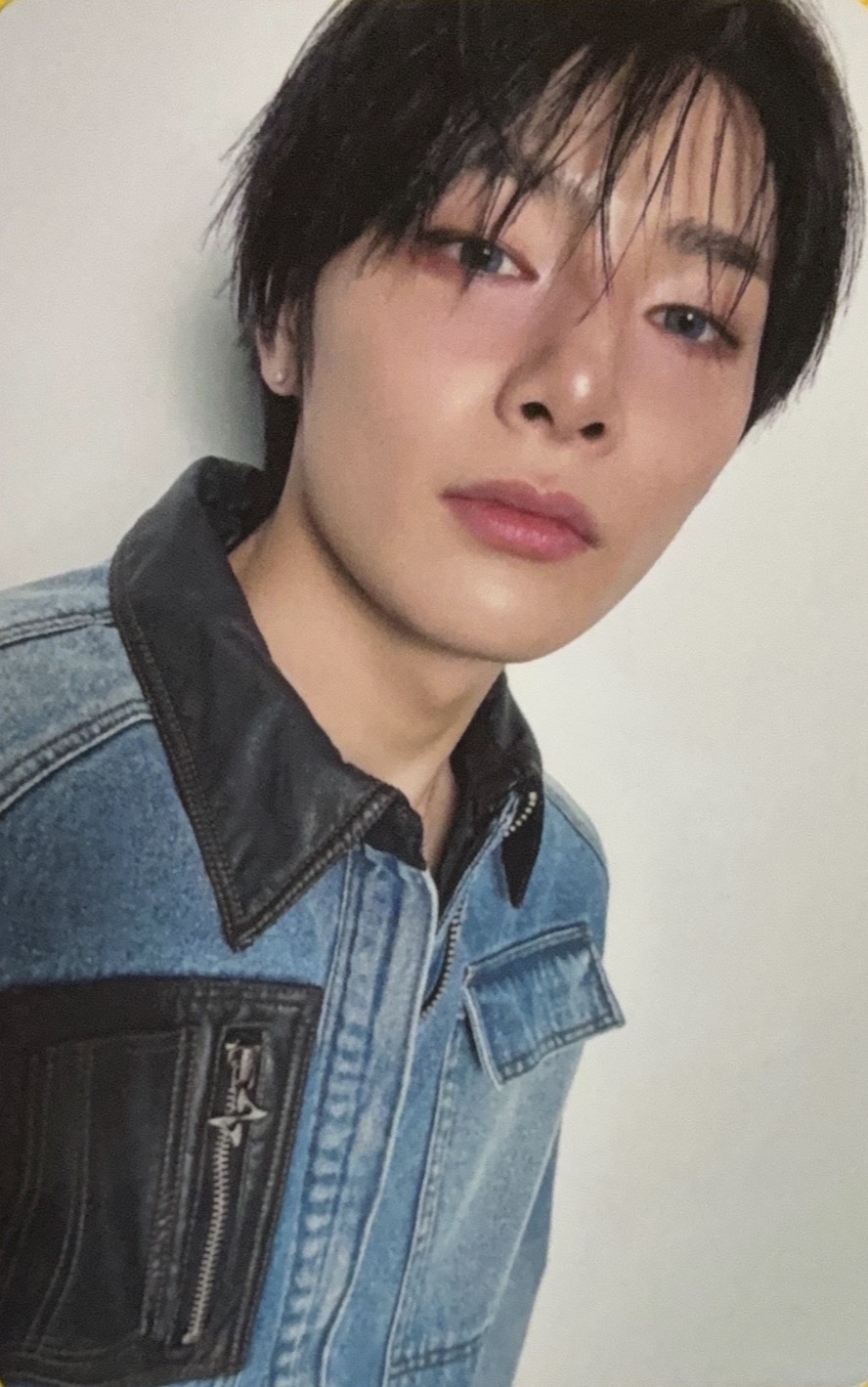 Random Photocard