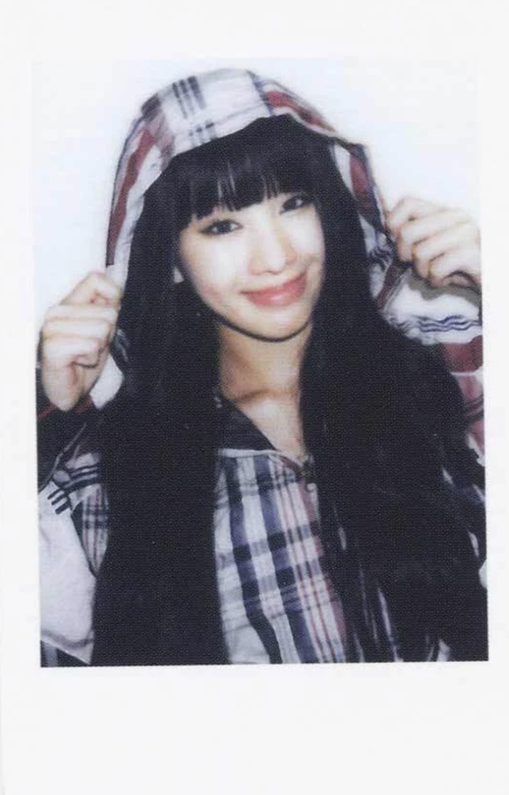 Natty KISS OF LIFE photocard from Polaroid