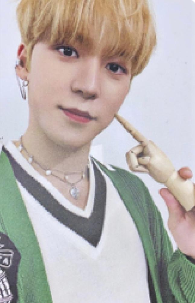 Hello82 1.0 Photocard Event