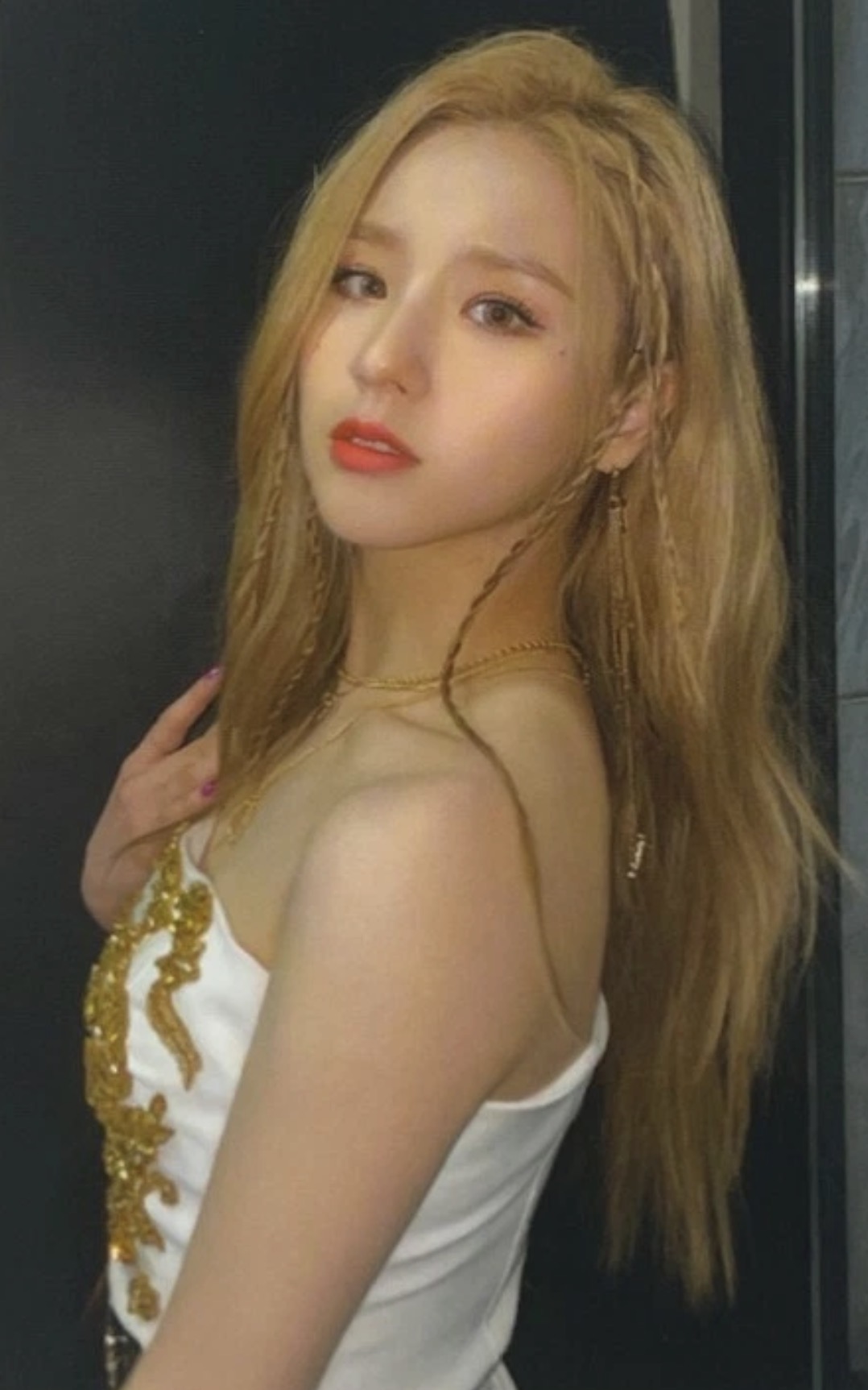 Heejin LOONA photocard - '&' Photocard