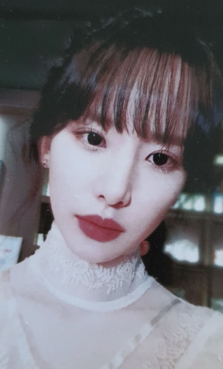 SeolA Cosmic Girls photocard - Neverland Photocard