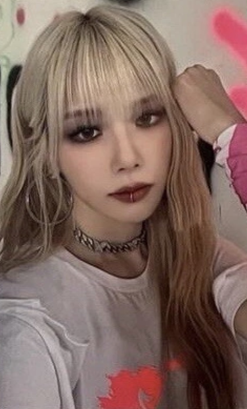 JiU